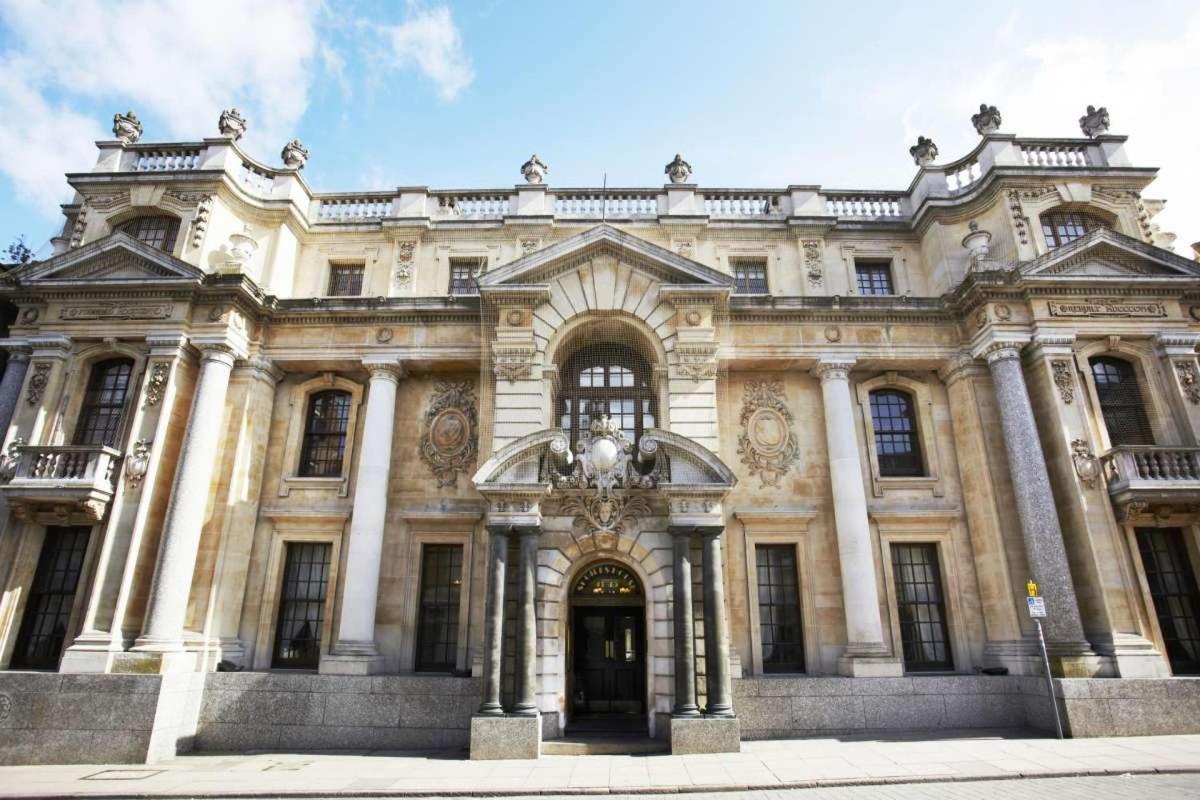 Отель St Giles House Норвич Экстерьер фото